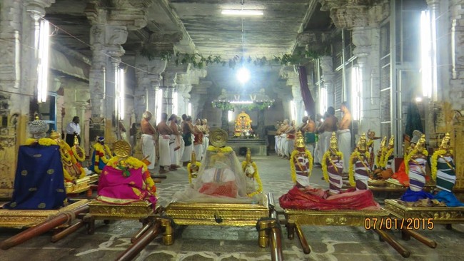 Kanchi Sri Devarajaswami Temple iRappathu UTsavam Day 7   2014-23
