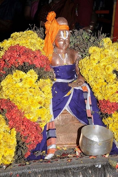 Lower Ahobilam Sri Prahaladavardan Temple Nammazhwar Thiruvadi Thozhal14