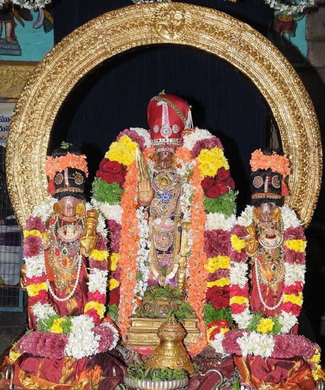 Lower Ahobilam Sri Prahaladavardan Temple Nammazhwar Thiruvadi Thozhal23