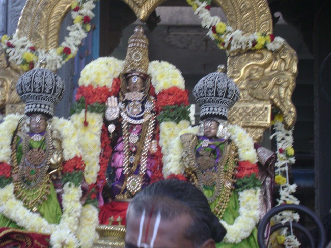 Mylai Sri Adhikesava Perumal Bhogi Purappadu -2015-02