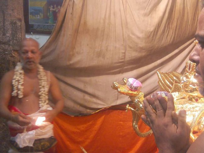 Salem Sri Varadaraja Perumal Temple Thanga Garuda Vahanam Samarpanai 2015-01