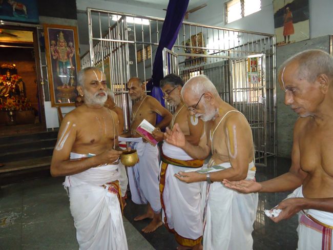 Srimad azhagiyasingar Margazhi masa thirunakshatramat Srirangam ahobila mutt 2014-18