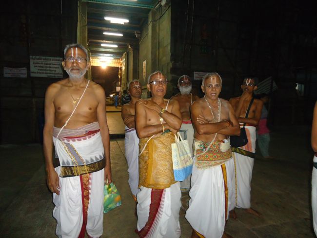 Srirangam Boopathi Thirunal Sri Namperumal Sesha vahana Purappadu2015-24