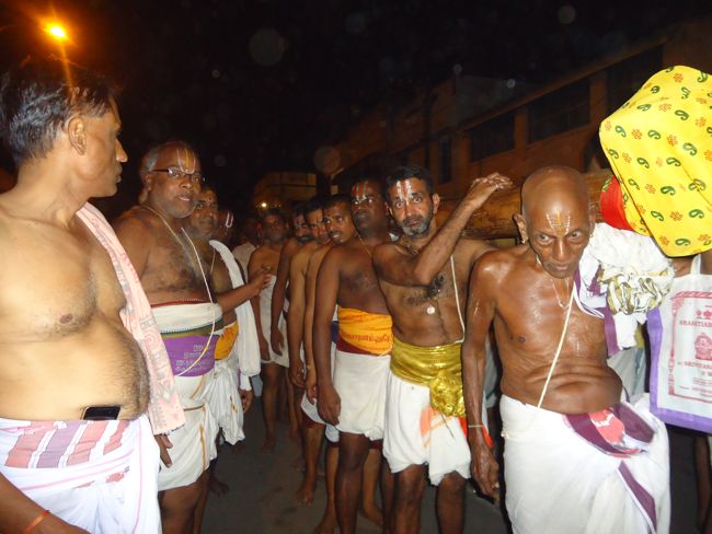 Srirangam Namperumal Boopathi Thirunal Garuda Sevai Purappadu  2015-36