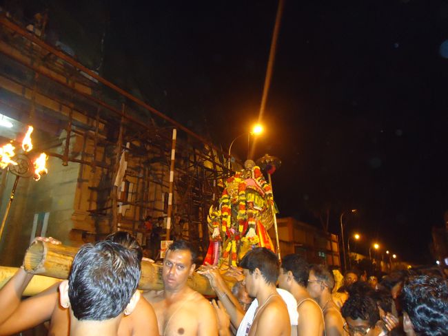Srirangam Namperumal Boopathi Thirunal Garuda Sevai Purappadu  2015-44