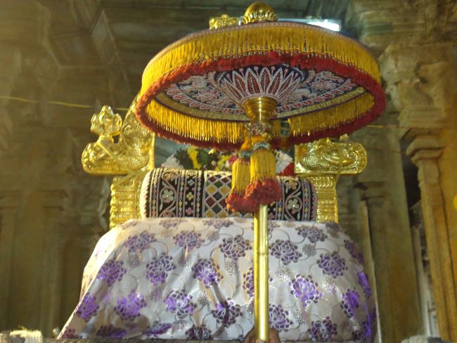 Srirangam Namperumal Muthangi Sevai on Kanu Utsavam -2015-13