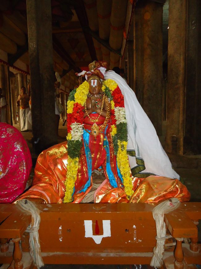 Srirangam Namperumal Muthangi Sevai on Kanu Utsavam -2015-24