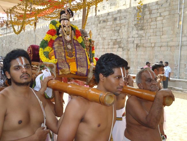 Srirangam Ranganathaswami Temple Irrapathu Day 4 2014-21