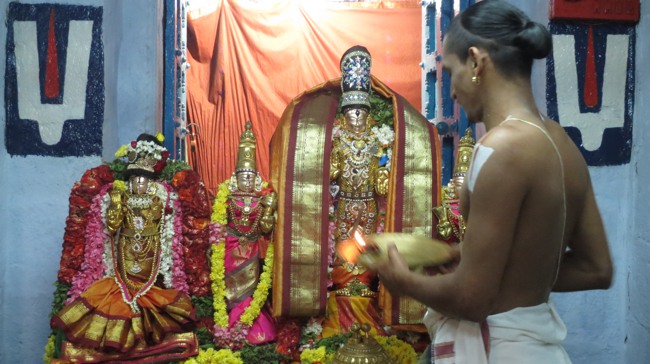 THiruvelukkai Azhagiya Singaperumal Temple Bhogi Utsavam -2014-25