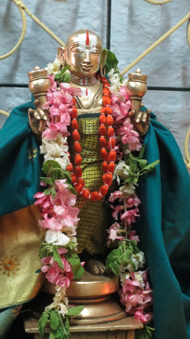 THiruvelukkai Azhagiya Singaperumal Temple Bhogi Utsavam -2014-32