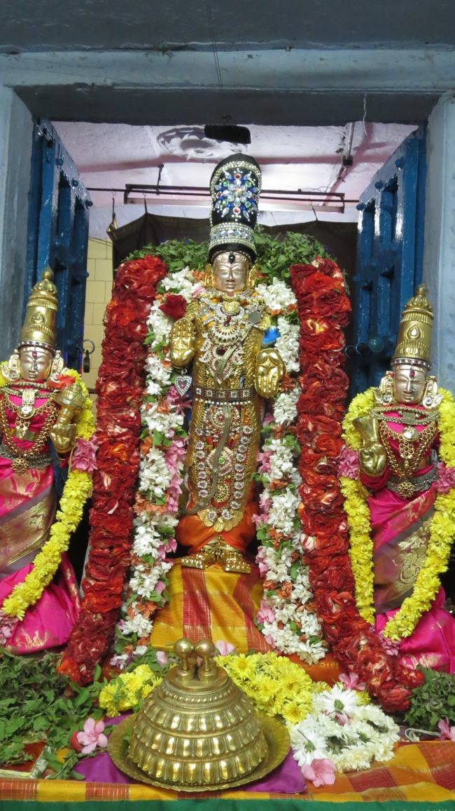 THiruvelukkai Azhagiya Singaperumal Temple Bhogi Utsavam -2014-34