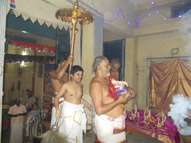 Therazhundur Sri Amaruviappan Irappathu  utsavam Day 10 Nammazhwar Moksham   2014-04