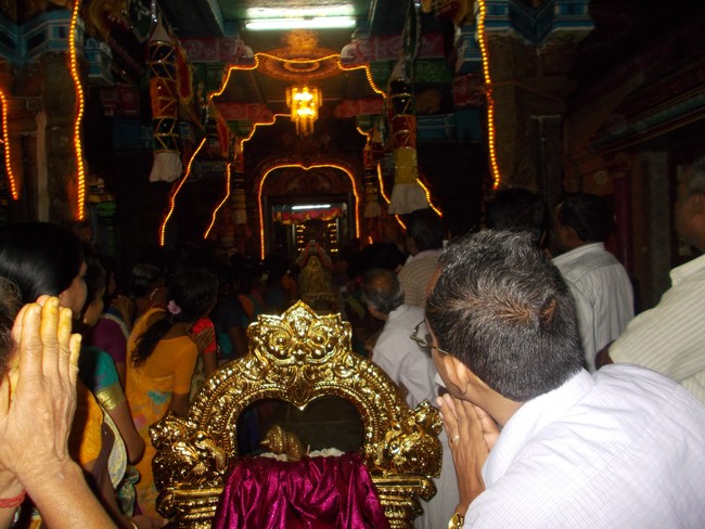 Therazhundur Sri Amaruviappan Temple Vaikundar Ekadasi Utsavam  2014-01