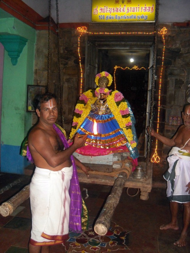 Thirukannamangai Sri Abhishekavalli Thayar Thai Velli purappadu-2015-14