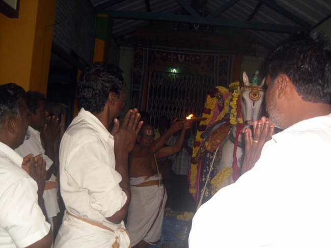 Thirukannamangai Sri Bhakthavatsala Perumal Kanu Parivettai -2015-06