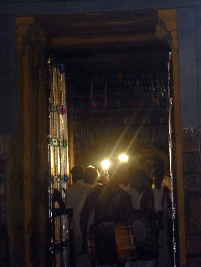 Thirukannamangai Sri Bhakthavatsala Perumal Temple Vaikunda Ekadasi Utsavam 2014-33