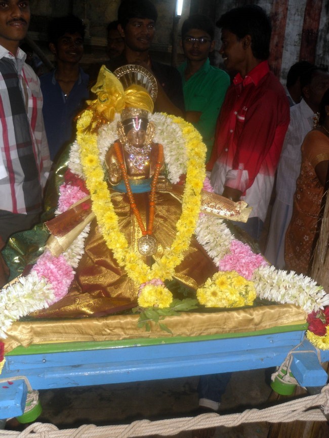 Thirukannamangai Sri Bhakthavatsala Perumal Temple Vaikunda Ekadasi Utsavam 2014-42