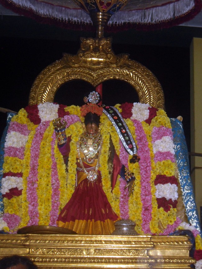 Thirukannamangai Sri Bhakthavatsala Perumal temple Pagal pathu Mohini alankaram-2014-03