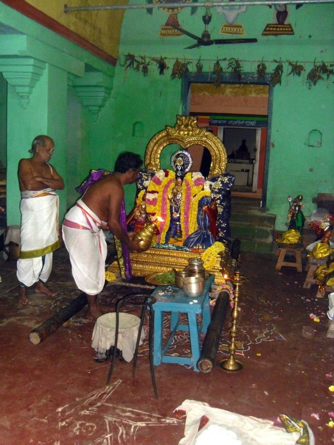 Thirukannamangai  Sri Bhakthavatsala Temple  Irappathu  utsavam Day 10 Nammazhwar Moksham   2014-29