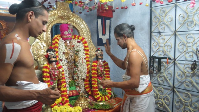 Thiruvelukkai Sri Azhagiyasinga perumal temple Nammazhwar Moksham 2015-07