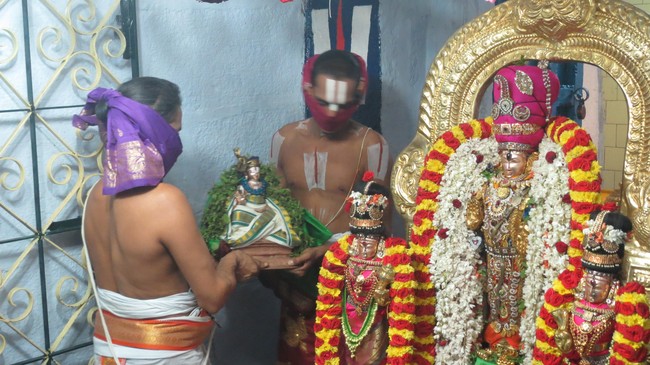 Thiruvelukkai Sri Azhagiyasinga perumal temple Nammazhwar Moksham 2015-22