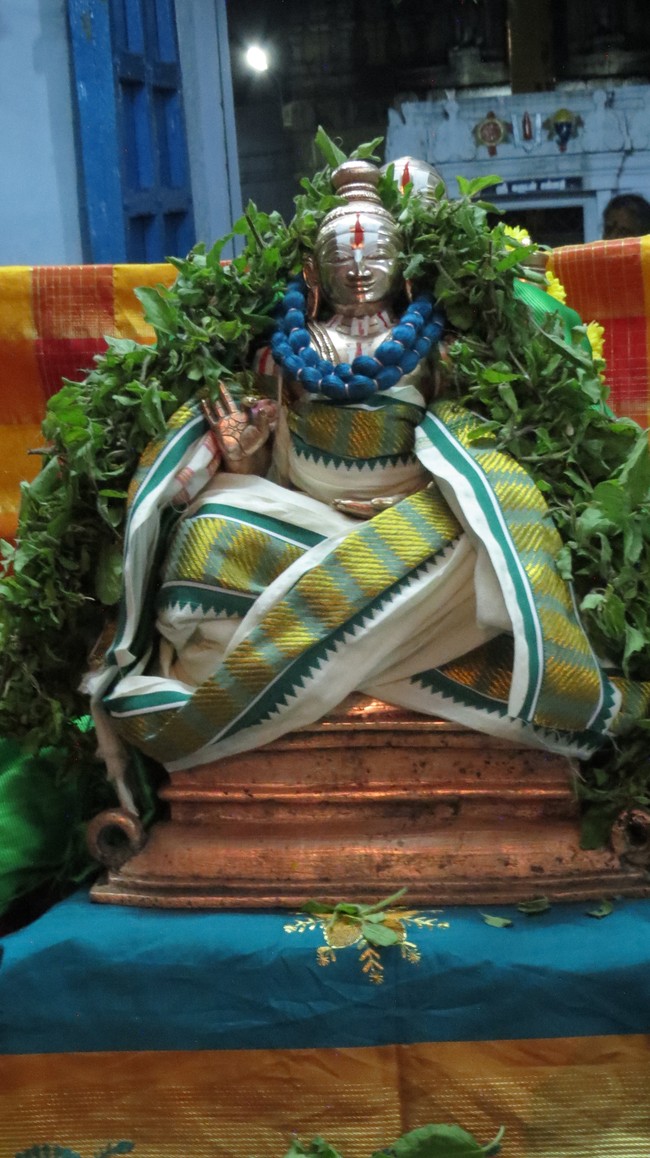 Thiruvelukkai Sri Azhagiyasinga perumal temple Nammazhwar Moksham 2015-36