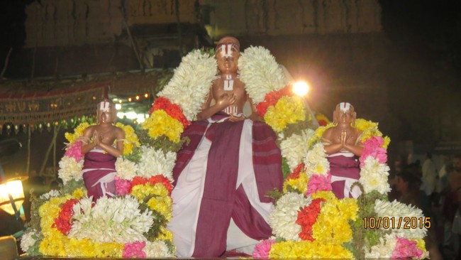 kanchi Devarajaswami Temple Irappathu UTsavam Namamzhwar Thiruvadi thozhal 2015-20