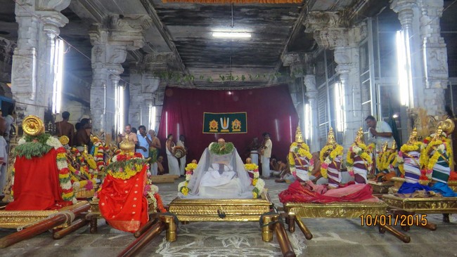 kanchi Devarajaswami Temple Irappathu UTsavam Namamzhwar Thiruvadi thozhal 2015-41