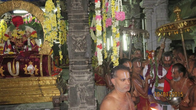 kanchi Devarajaswami Temple Irappathu UTsavam Namamzhwar Thiruvadi thozhal 2015-48