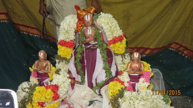kanchi Devarajaswami Temple Irappathu UTsavam Namamzhwar Thiruvadi thozhal 2015-65