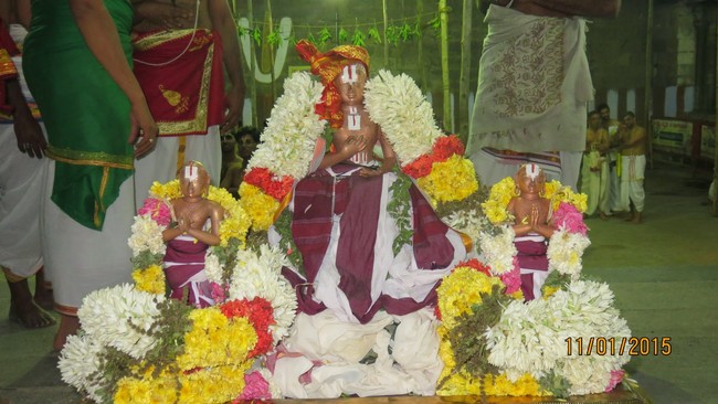 kanchi Devarajaswami Temple Irappathu UTsavam Namamzhwar Thiruvadi thozhal 2015-68