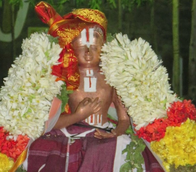 kanchi Devarajaswami Temple Irappathu UTsavam Namamzhwar Thiruvadi thozhal 2015-69