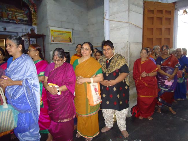 7th feb 15 - srimath azhagiyasingar nithya arathanam and visited to madurai ayathampatti (17)