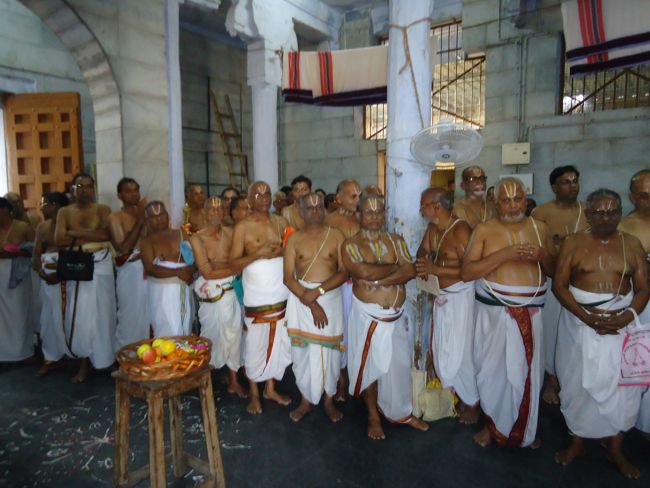 7th feb 15 - srimath azhagiyasingar nithya arathanam and visited to madurai ayathampatti (18)
