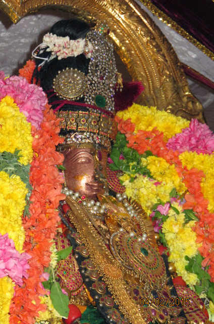 Kanchi Sri Devarajaswami Temple Ananathasaras Theppam Day 2  2015-06