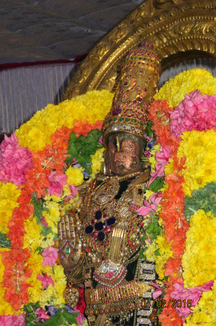Kanchi Sri Devarajaswami Temple Ananathasaras Theppam Day 2  2015-08