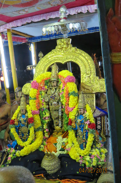 Kanchi Sri Devarajaswami Temple Ananathasaras Theppam Day 2  2015-13