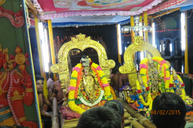 Kanchi Sri Devarajaswami Temple Ananathasaras Theppam Day 2  2015-15