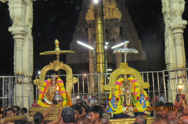 Kanchi Sri Devarajaswami Temple Ananathasaras Theppam Day 2  2015-41