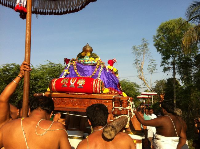 Kurichi Abeeshta Varadaraja Perumal Temple Thirumanjanam 2015 -03