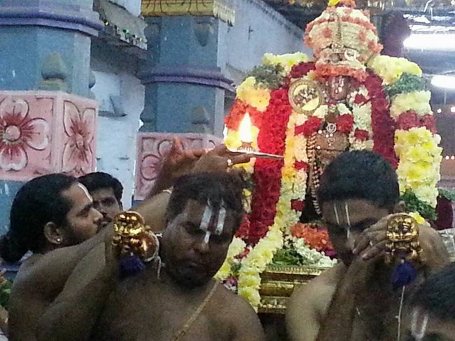 Poovirundavalli Sri Varadharaja Perumal Temple Thirukachi Nambigal Avathara Utsavam7