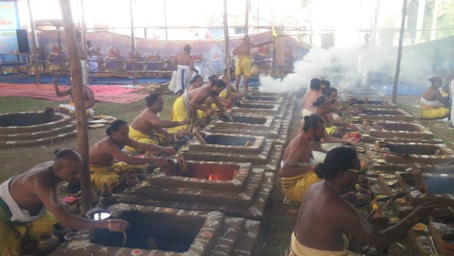 Sri Maha Sudharshana Koti Japa Yagyam At Perungalathur  Day 2 2015-02