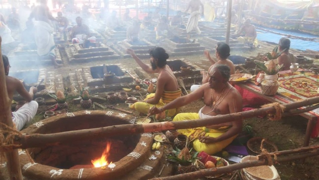 Sri Maha Sudharshana Koti Japa Yagyam At Perungalathur  Day 2 2015-10