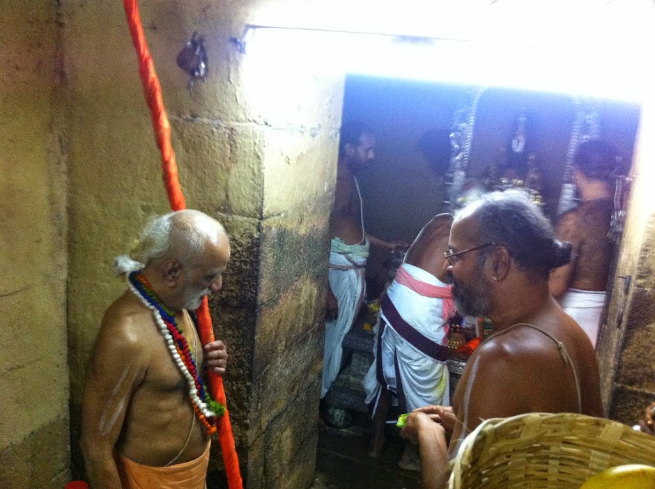 Sri Parakala Jeeyar Mangalasasanam at Thoopul Sri Vilakoli Perumal Temple  Deepaprakasar -02