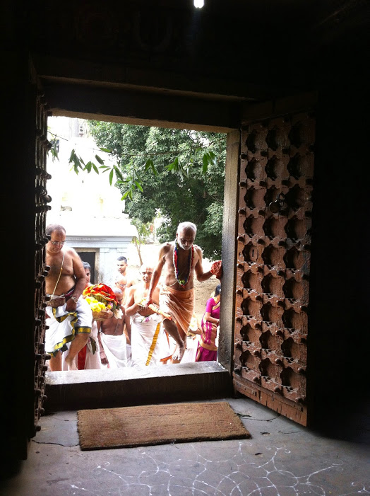 Sri Parakala Jeeyar Mangalasasanam at Thoopul Sri Vilakoli Perumal Temple  Deepaprakasar -20