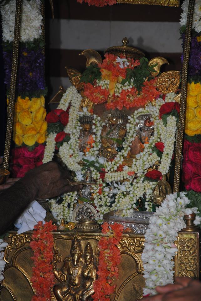 Sri Parakala Jeeyar Vijayam to Sri Yadugiri Yathiraja Mutt  Malleswaram 2015 -03