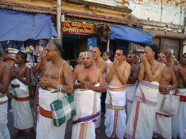 Srirangam Masi Theppotsaavam Sri Namperumal Purapppadu to Yanai vahana Mandapam  2015 -14