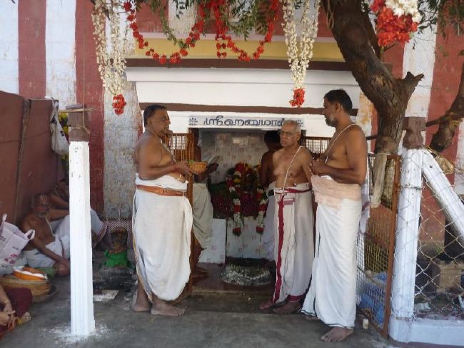 Srirangam Thiruvadi Anjaneyar Temple Thirumanjanam 2015 -50