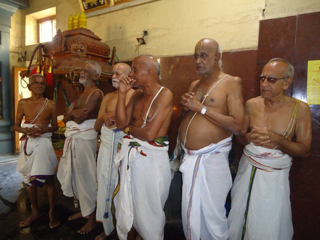 Srirangam  Vadakku Uthira veedhi Swami Desikan Sannadhi Masi Thiruvonam -2015-06