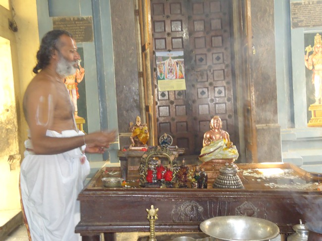 Srirangam  Vadakku Uthira veedhi Swami Desikan Sannadhi Masi Thiruvonam -2015-07